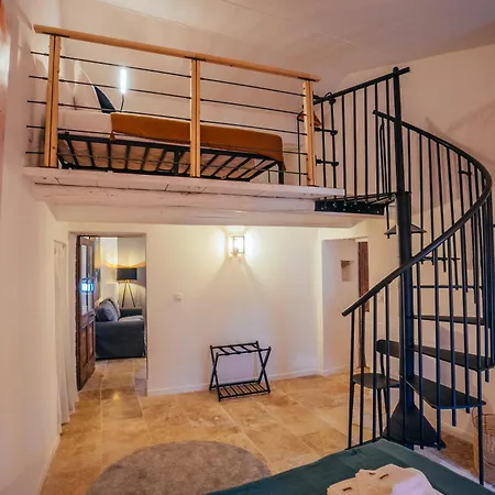 La Maison De La Calade Holiday home Fons-sur-Lussan