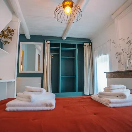 Holiday home La Maison De La Calade *